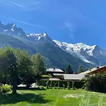 Demi-chalet Confortable A Avec Wifi Et Parking, 6 Pers. - Fr-1-343-228 霞慕尼