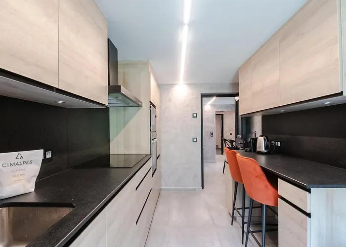 Demi-chalet Confortable A Avec Wifi Et Parking, 6 Pers. - Fr-1-343-228 霞慕尼