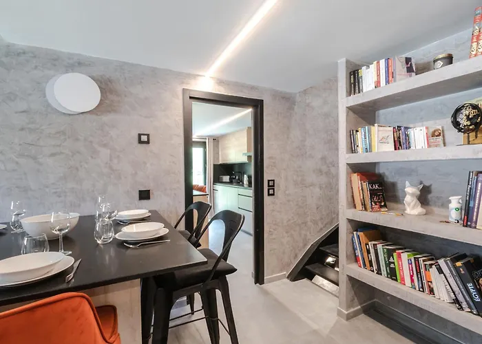 Demi-chalet Confortable A Avec Wifi Et Parking, 6 Pers. - Fr-1-343-228 * 霞慕尼